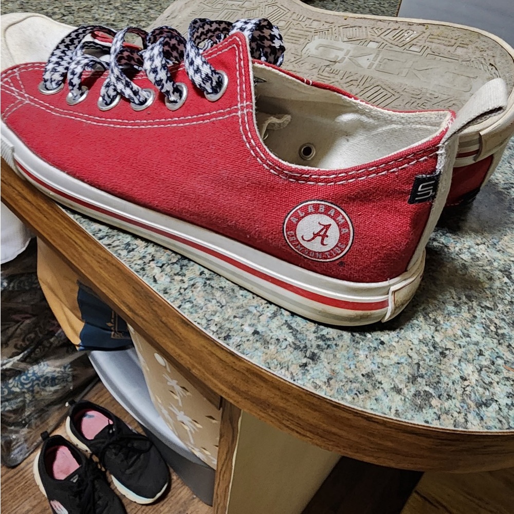 Skechers Red Canvas Women's Sneakers